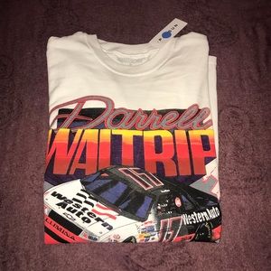 NWT Retro NASCAR T Shirt💙